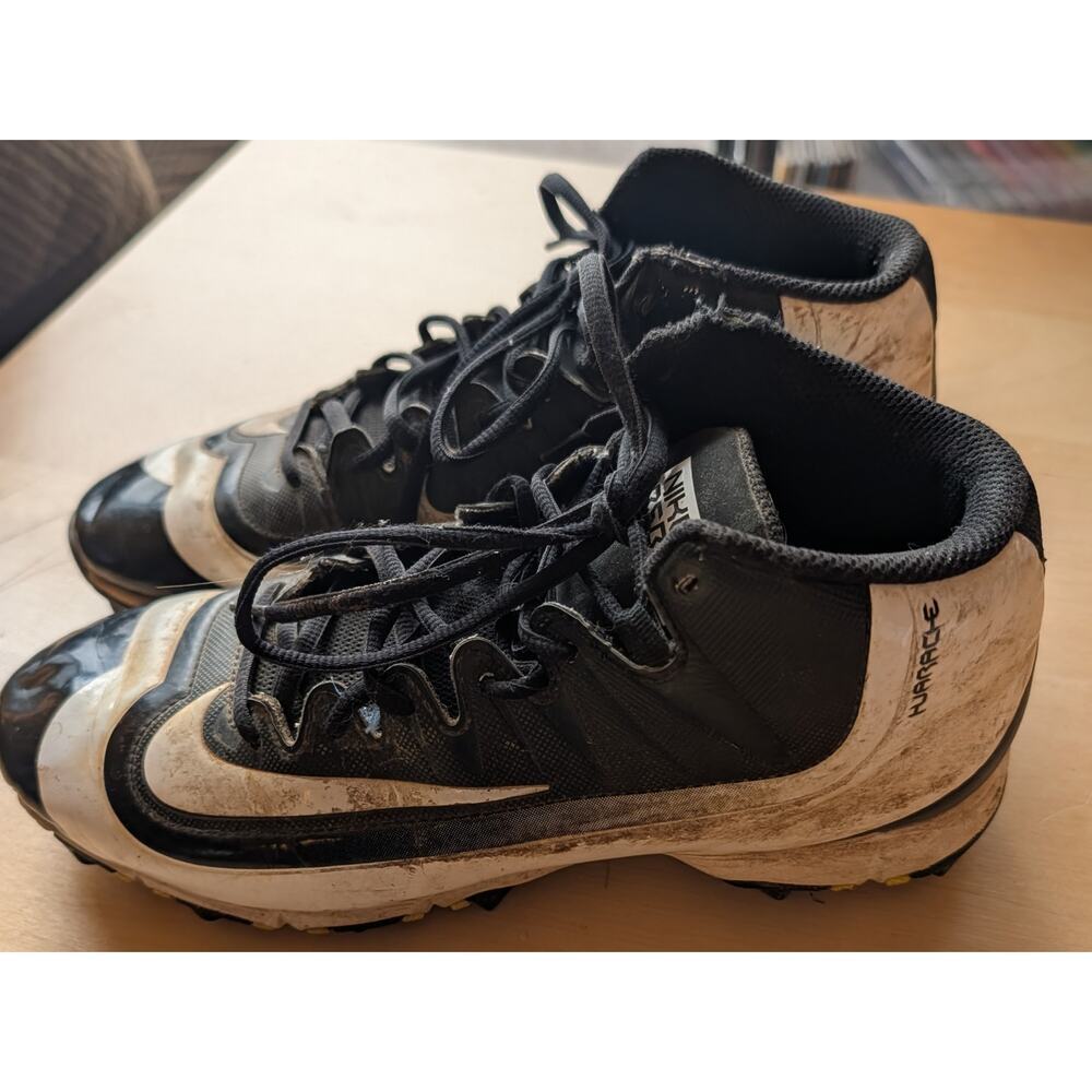 🧨Boys 8.5 Nike Fastflex Baseball Cleats - Picture 2 of 4